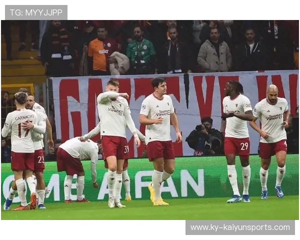 曼联布鲁诺弧顶远射直挂死角