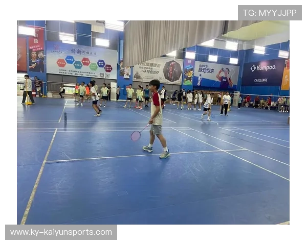 国际羽毛球巡回赛在赛事中增设青少年观摩课激发兴趣与参与,青少年羽毛球公开赛 国际羽毛球巡回赛在赛事中增设青少年观摩课激发兴趣与参与,青少年羽毛球公开赛